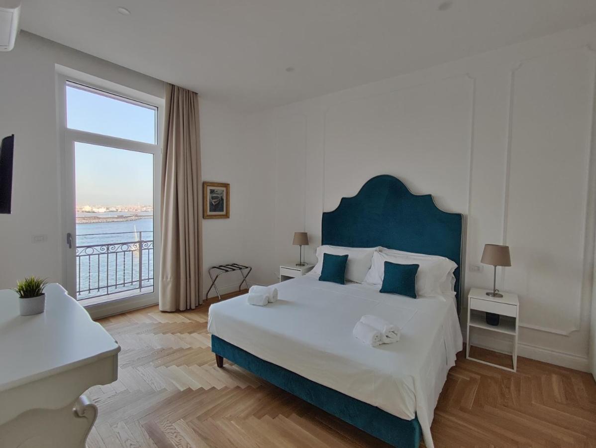 Santa Lucia Luxury Apartment Napoli Eksteriør billede