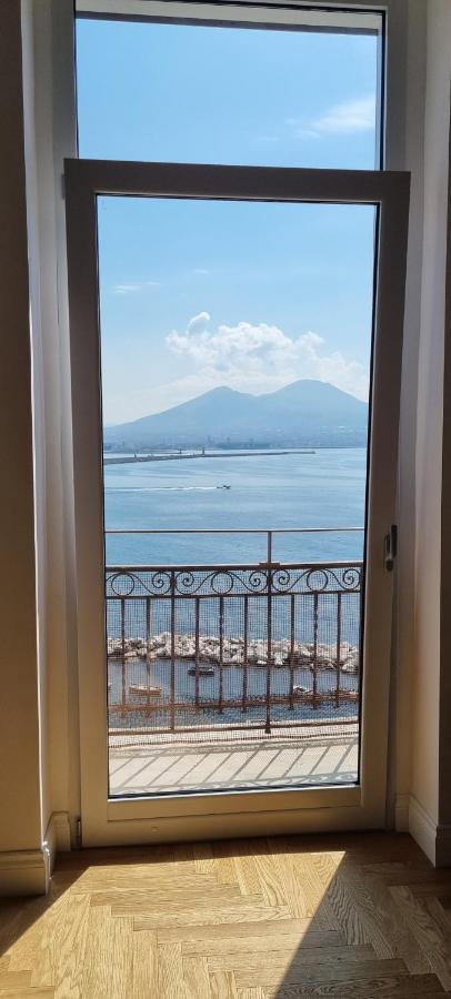 Santa Lucia Luxury Apartment Napoli Eksteriør billede